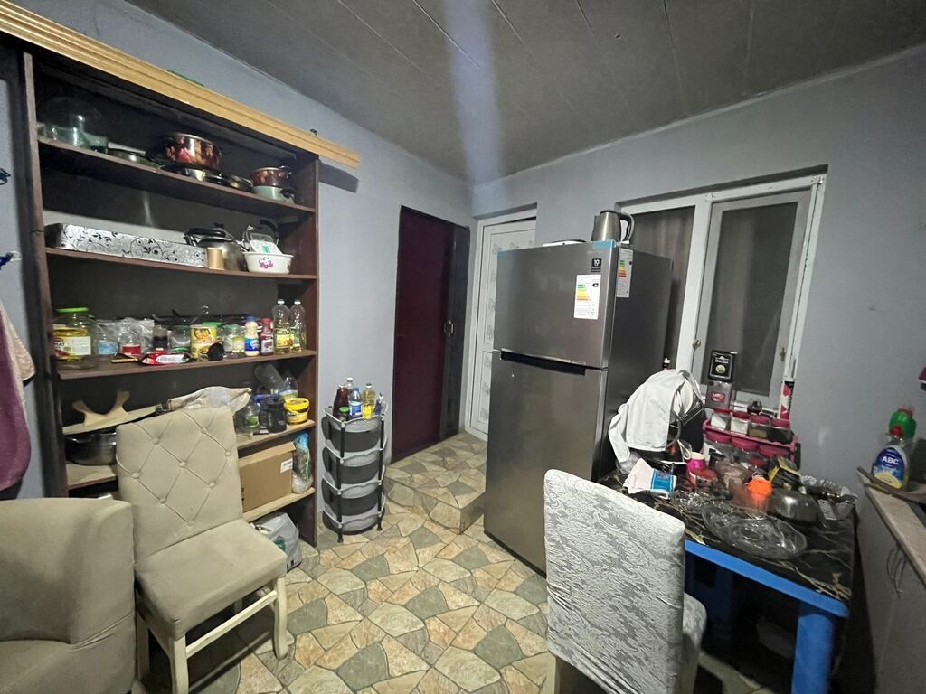 Binəqədi qəs. 2 otaqlı, 40 kv. m, Kredit var, Yeni təmirli