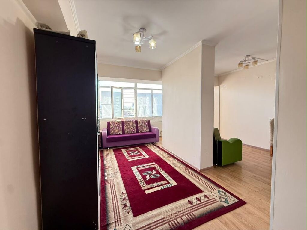 1 комната, 35 м², Молодая Гвардия Индивидуалка, 8 этаж, Косметический ремонт: фото 1