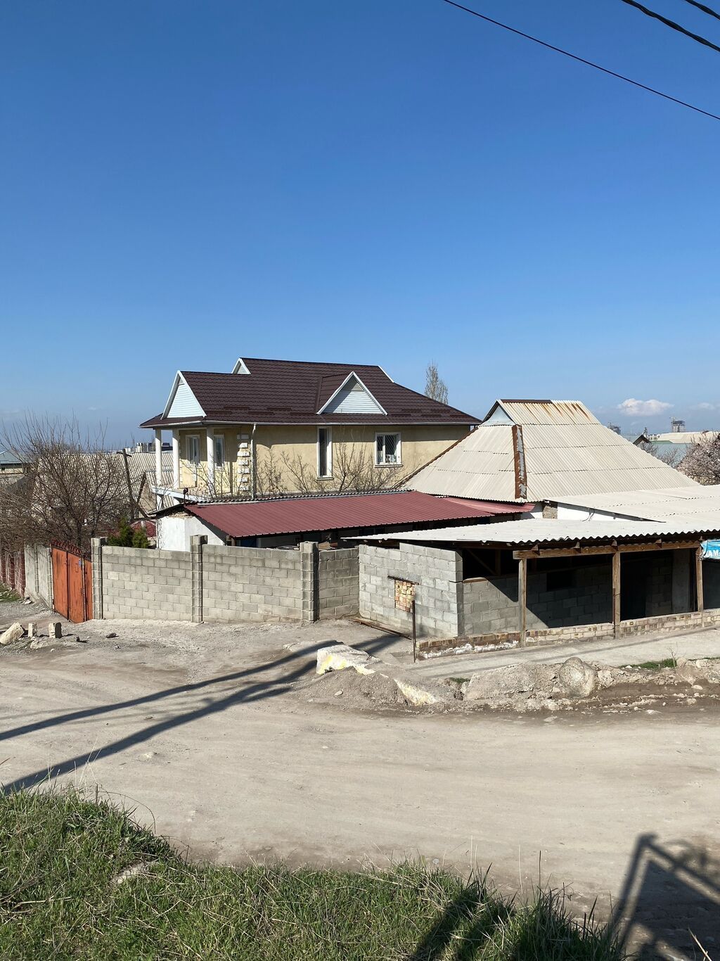 Продаю дом 100 м² Имеется центральная канализация, газ, красная книга: фото 2