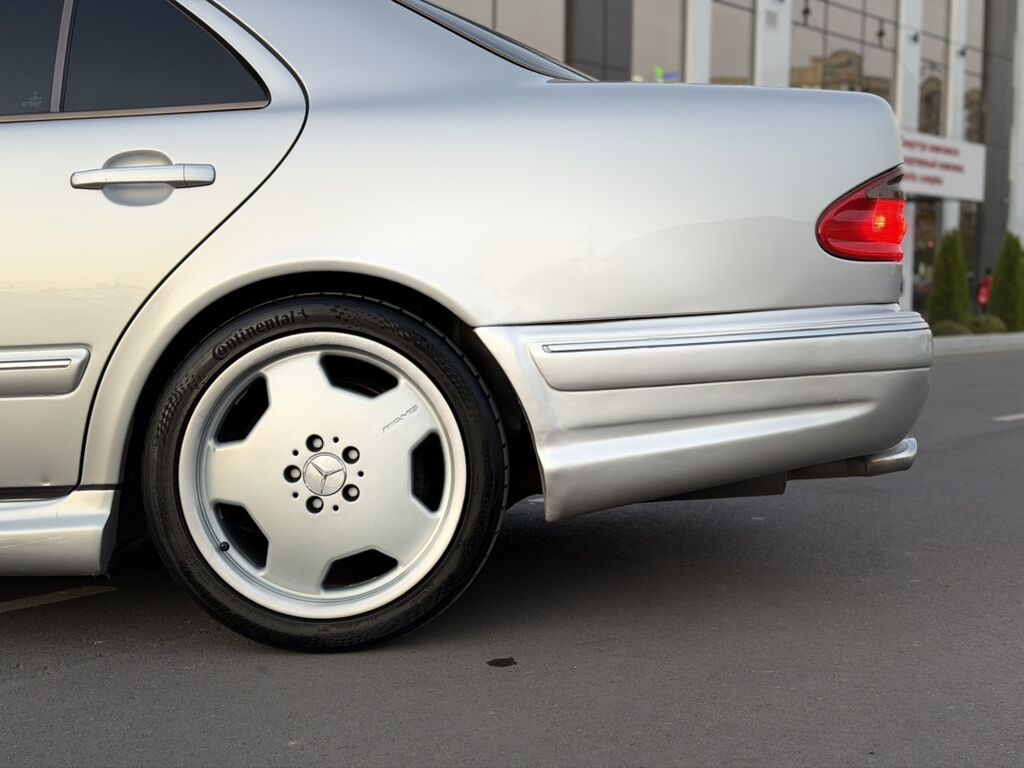 Mercedes-Benz E-Class: 2001 г., Седан: фото 6