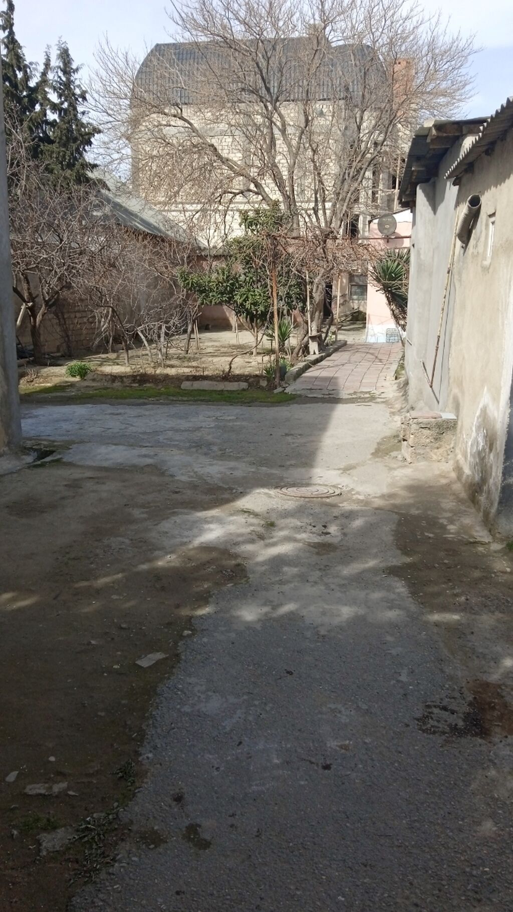 Ağ şəhər 12 otaq, 800 kv. m, Kredit yoxdur, Orta təmir