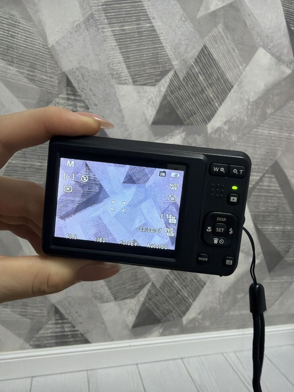 Компактная цифровая фотокамера новый Kodak (бордовый корпус) с — фото 1