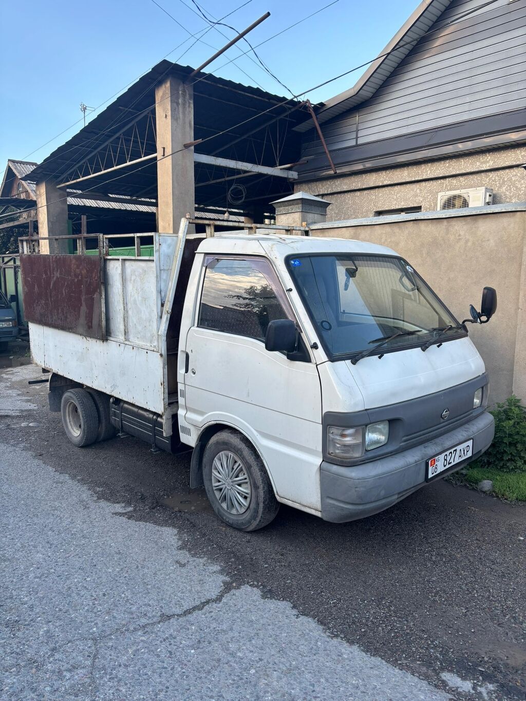 Nissan Vanette: 1997 г., 2.2 л, Автомат, Дизель: фото 2