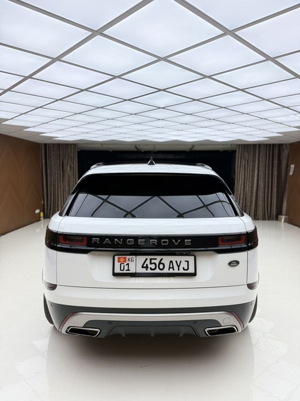Land Rover Range Rover: 2018 г., 3 л, Автомат, Бензин, Кроссовер — фото 6
