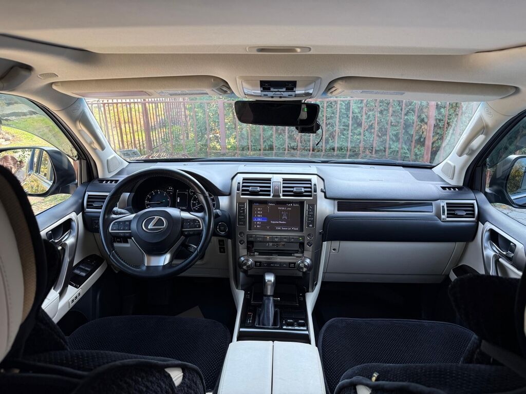 Lexus GX: 2020 г., 4.6 л, Автомат, Бензин, Внедорожник: фото 7