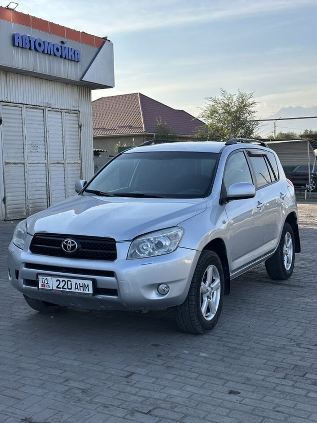 Toyota RAV4: 2007 г., 2 л, Автомат, Бензин, Кроссовер: фото 5