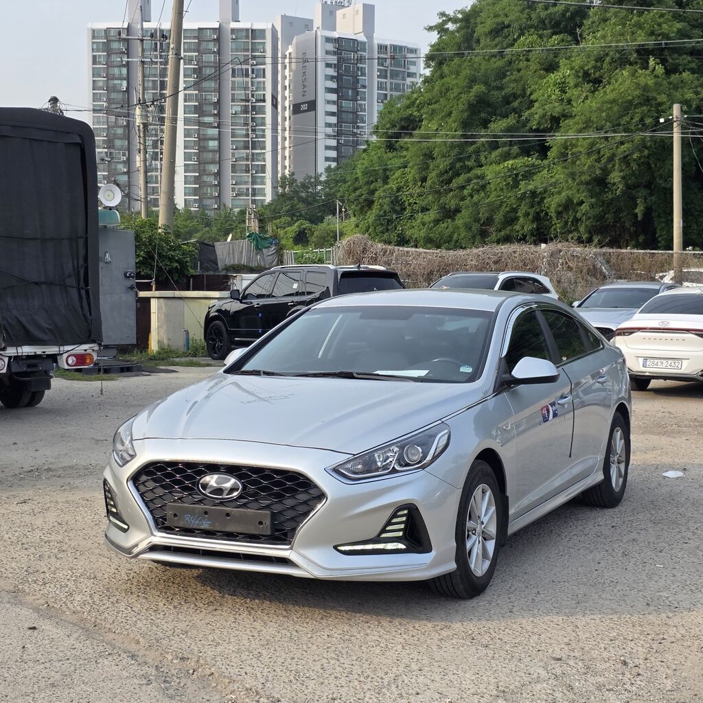 Hyundai Sonata: 2020 г., 2 л, Автомат, Бензин, Седан — фото 2