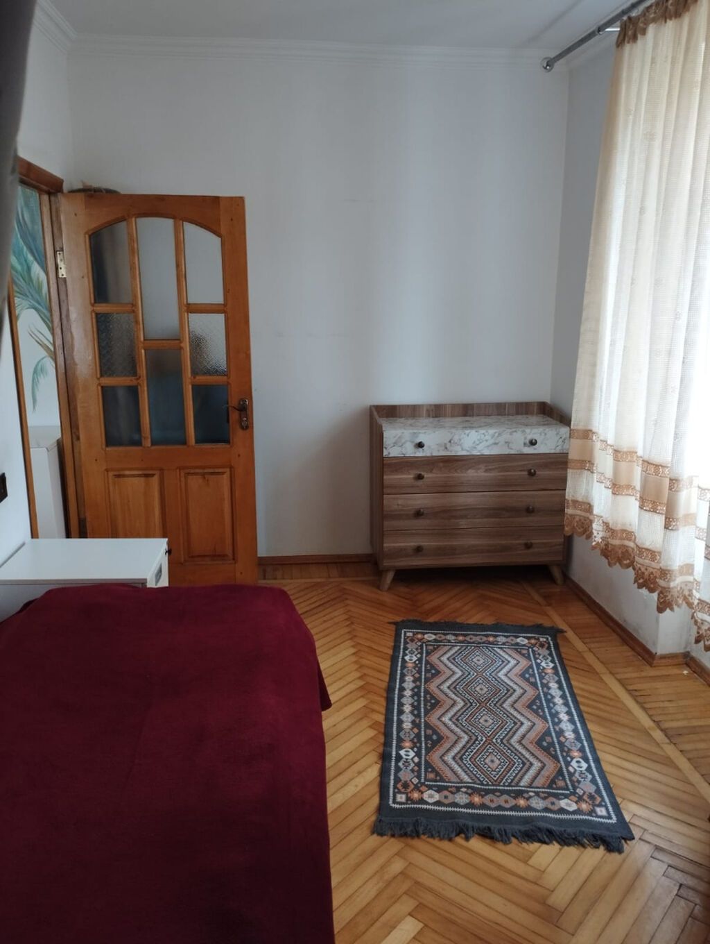 🏡 28 May metrosu yaxınlığında kirayə mənzil 📍 Ünvan: 28 May metrosu