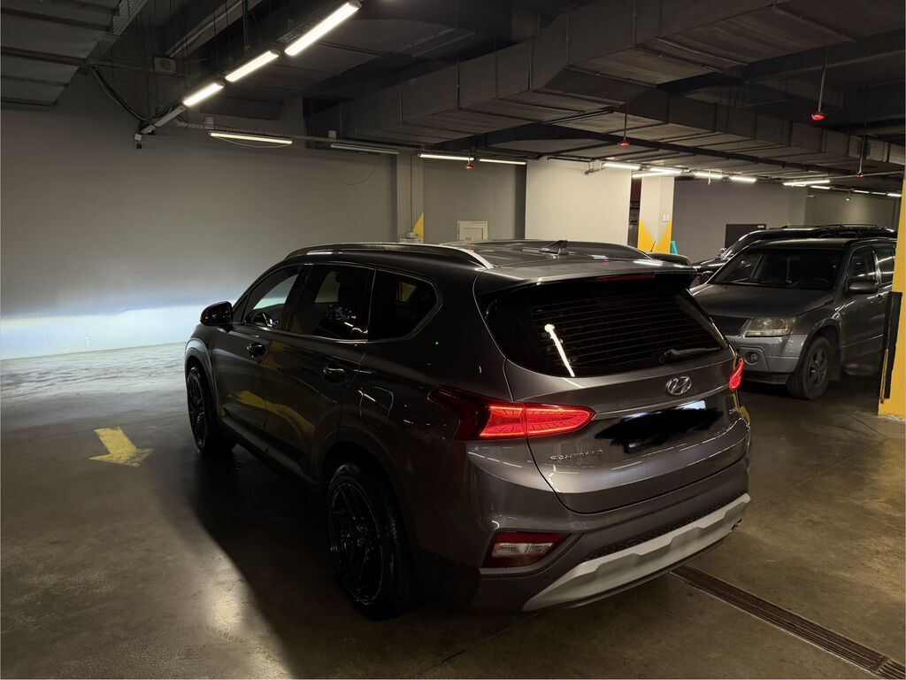 Hyundai Santa Fe: 2019 г., 2 л, Автомат, Дизель, Кроссовер: фото 4