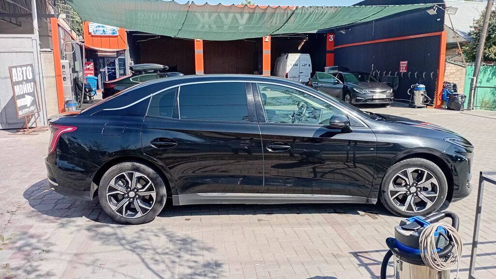 BYD : 2022 г., Автомат, Электромобиль: фото 2