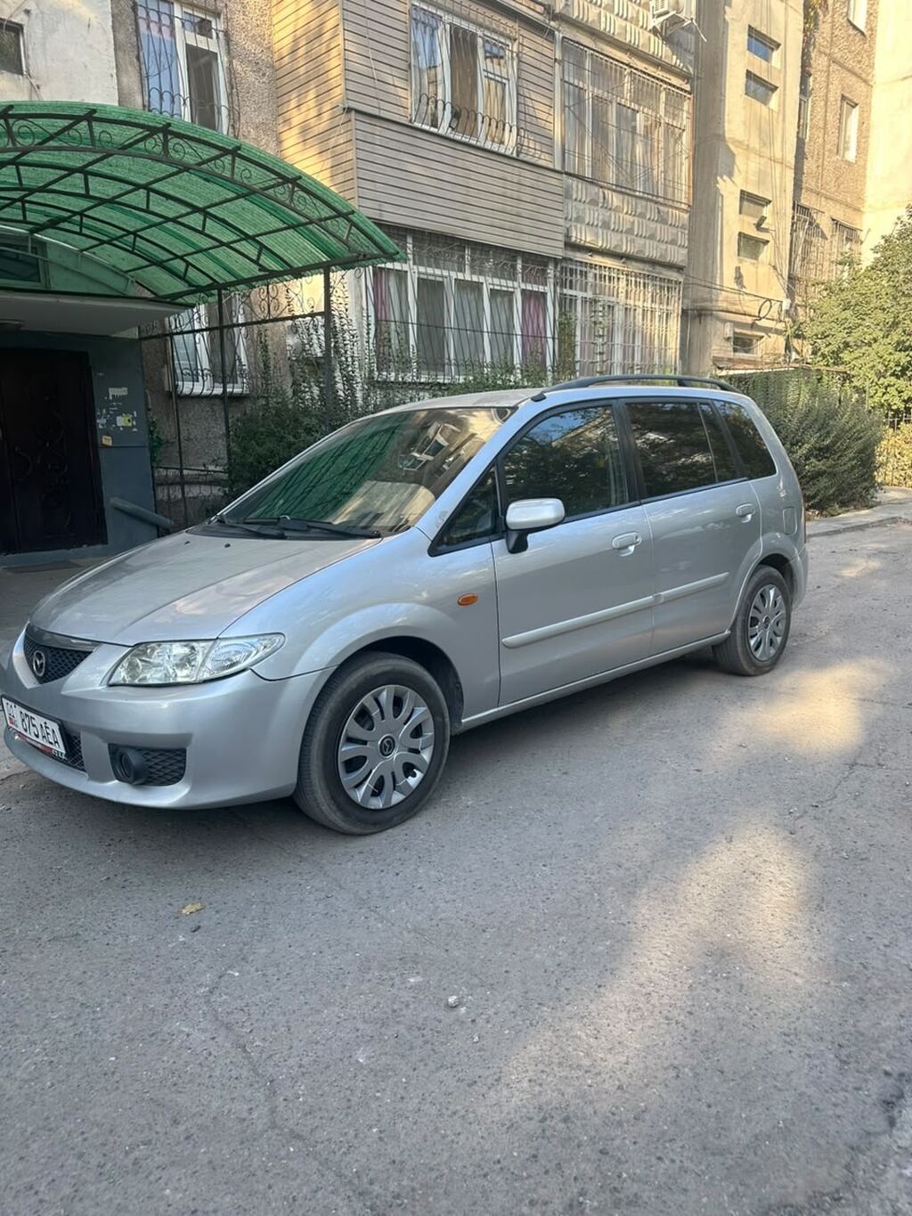 Mazda PREMACY: 2004 г., 0.2 л, Автомат, Бензин, Минивэн: фото 4