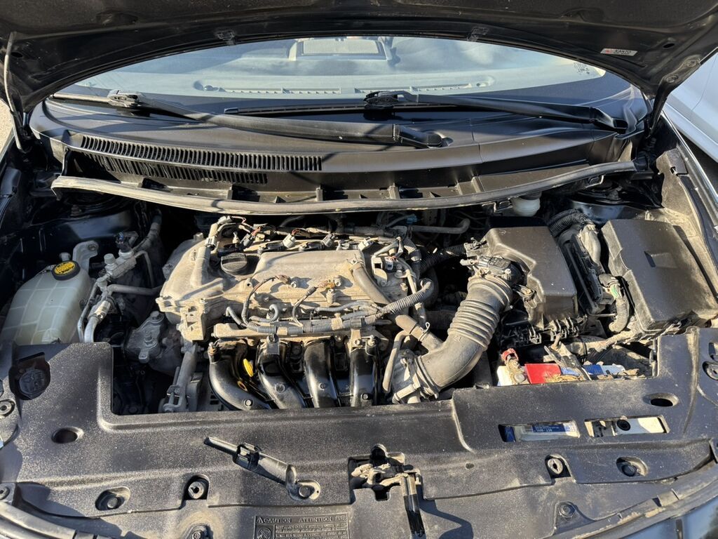 Toyota Auris: 2007 г., 1.6 л, Робот, Бензин, Хэтчбэк: фото 8