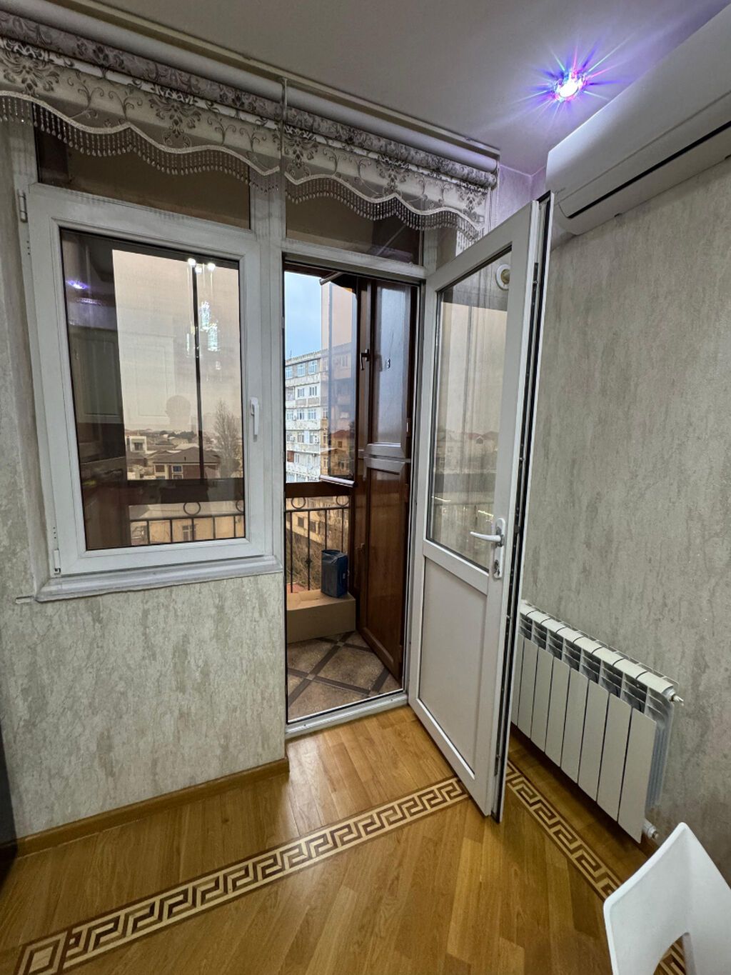 2 otaqlı, Yeni tikili, 85 kv. m