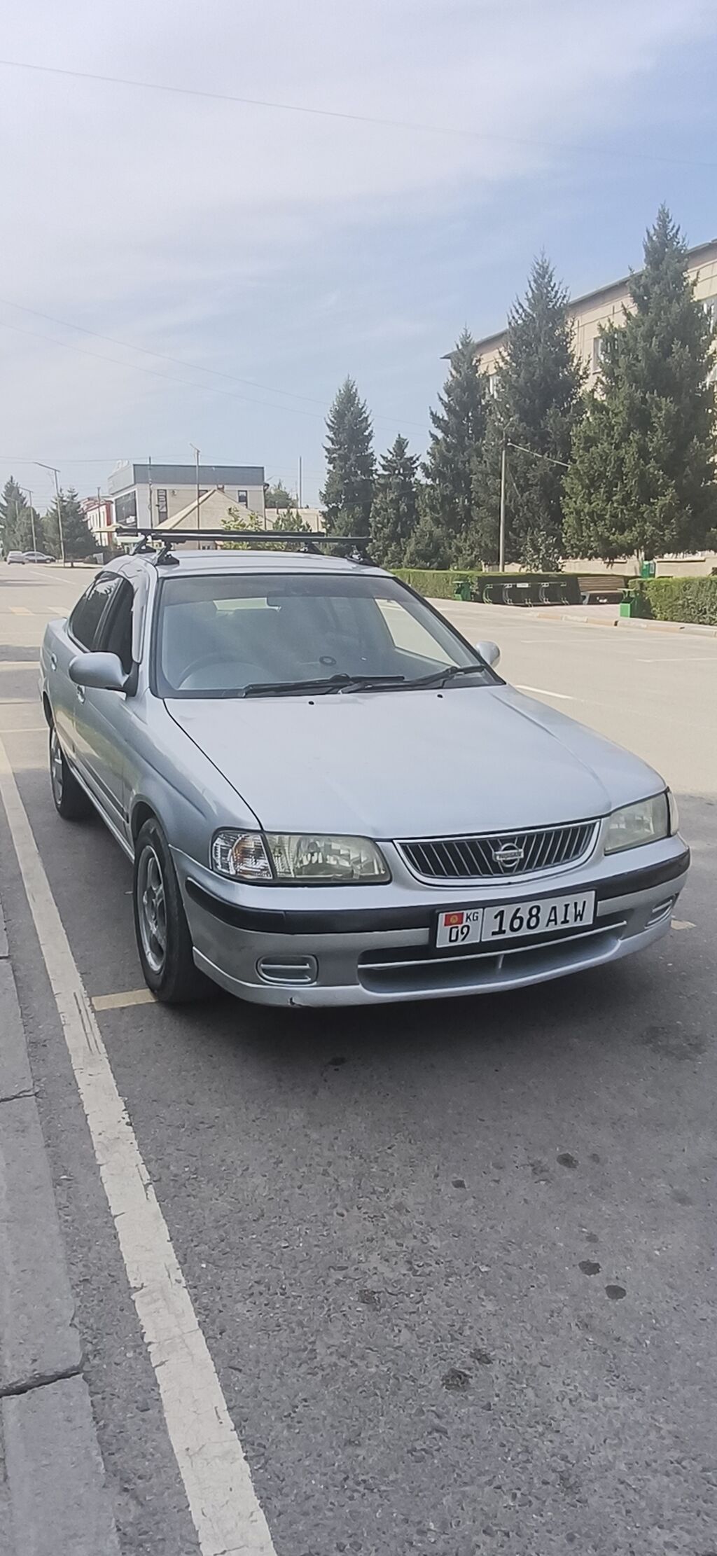 Nissan Sunny: 1999 г., 1.5 л, Автомат, Бензин, Седан: фото 2