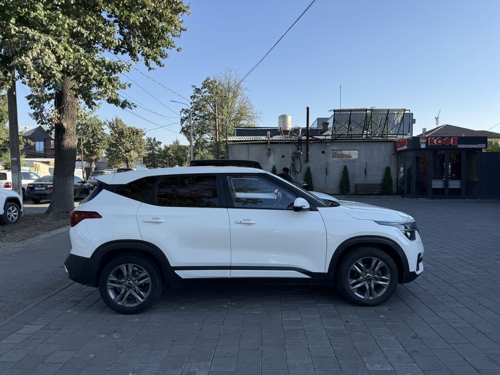 Kia Seltos: 2020 г., 1.6 л, Робот, Дизель, Кроссовер: фото 4