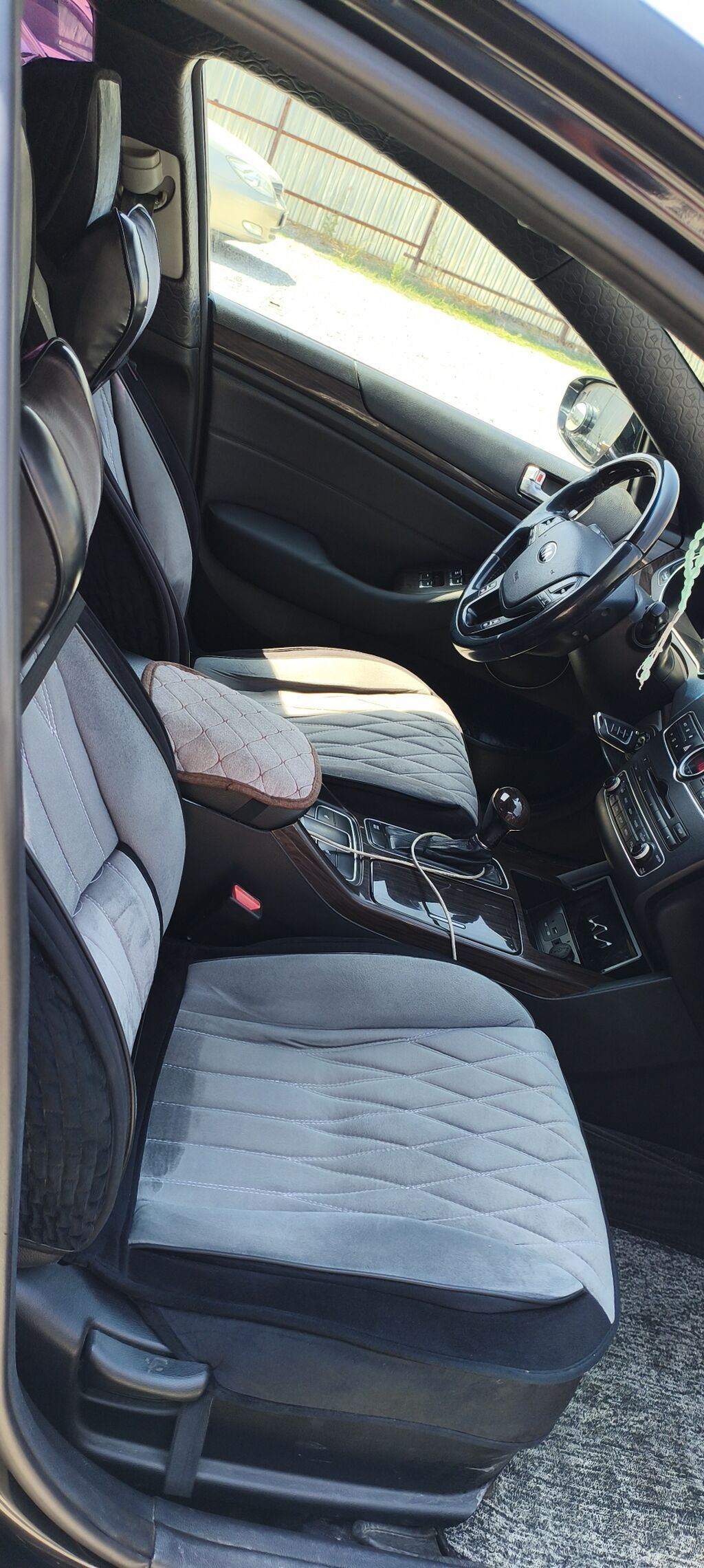Kia K7: 2015 г., 3 л, Автомат, Газ, Седан: фото 6