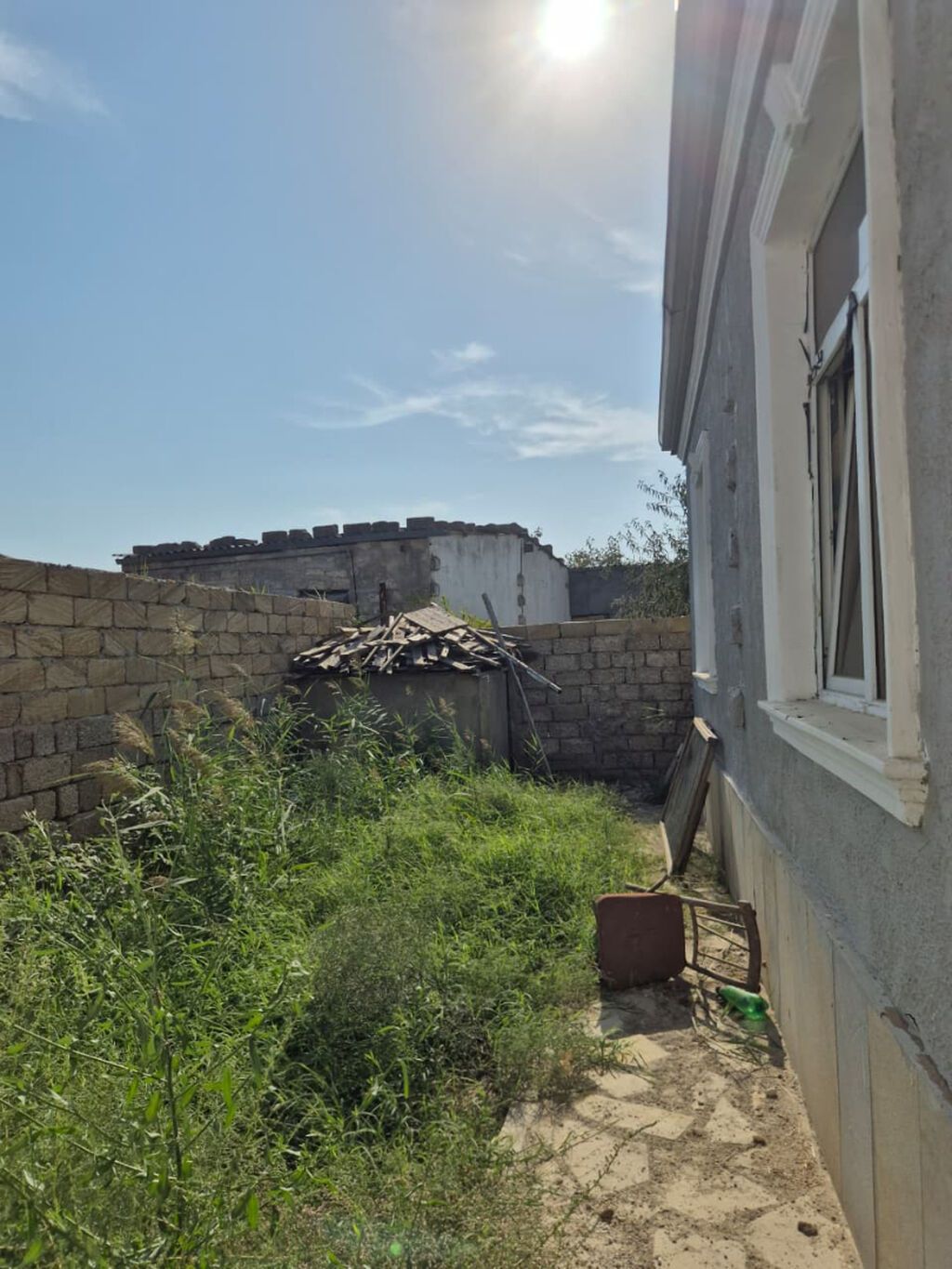 Bülbülə qəs. 4 otaqlı, 160 kv. m, Yeni təmirli