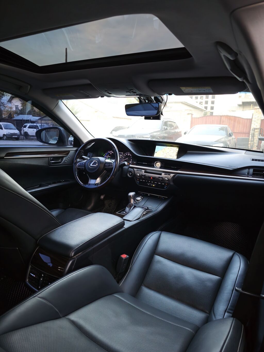 Lexus ES: 2016 г., 2.5 л, Вариатор, Бензин, Седан: фото 7