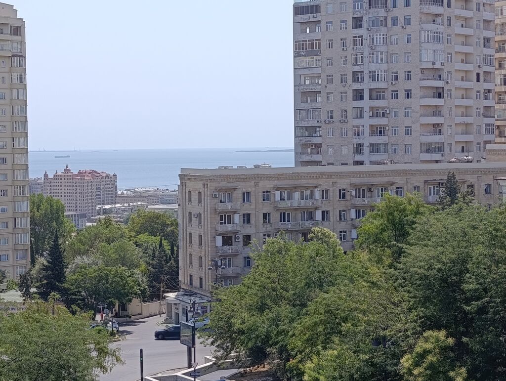 Bakı, Yasamal, 2 otaqlı, Köhnə tikili, m. Elmlər Akademiyası, 31 kv. m