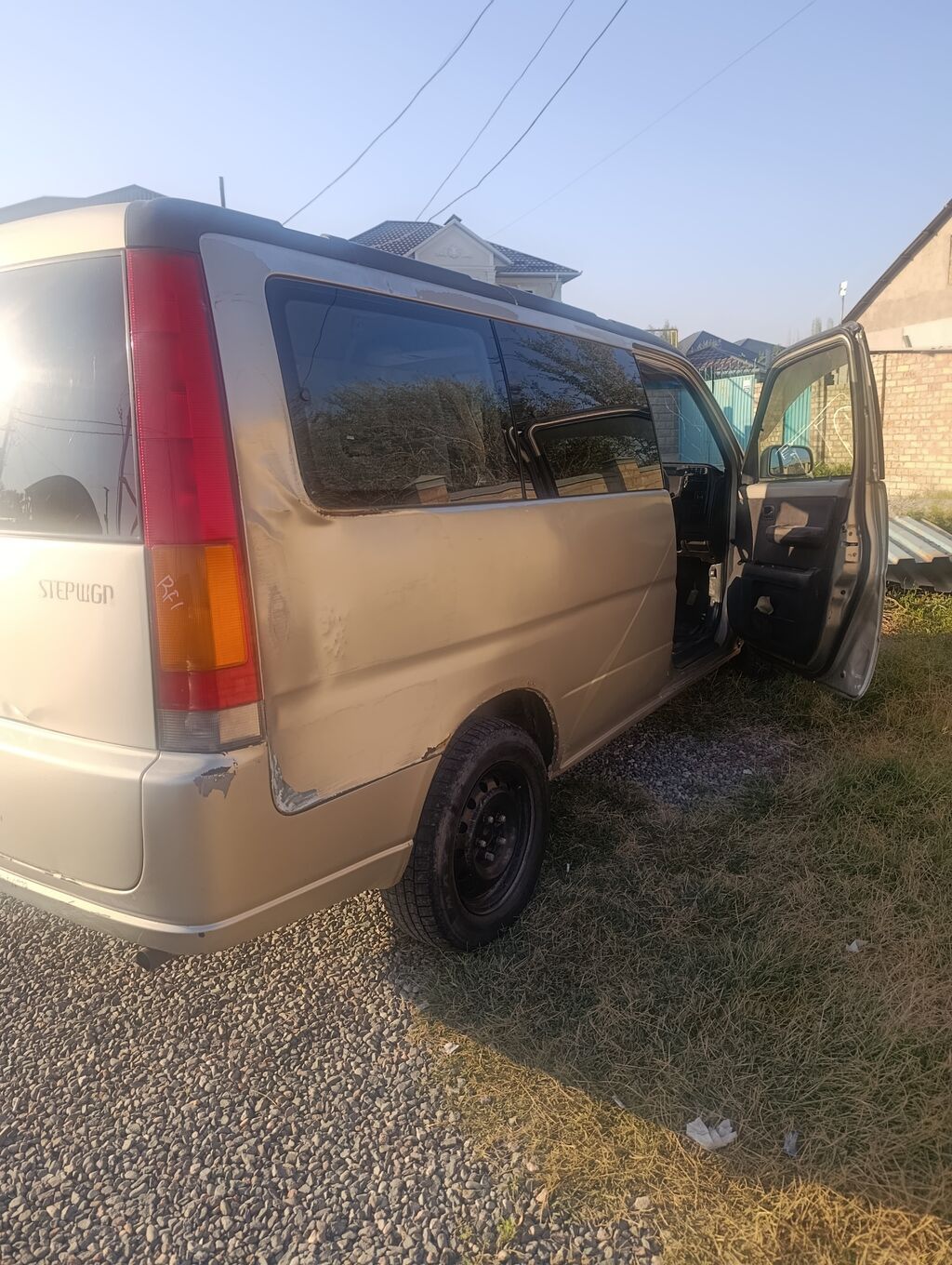 Honda Stepwgn: 2000 г., Минивэн: фото 4