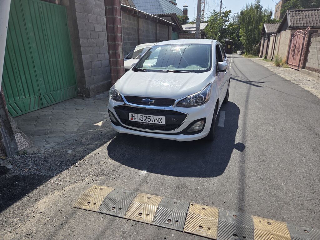 Chevrolet Spark: 2019 г., Хэтчбэк: фото 2