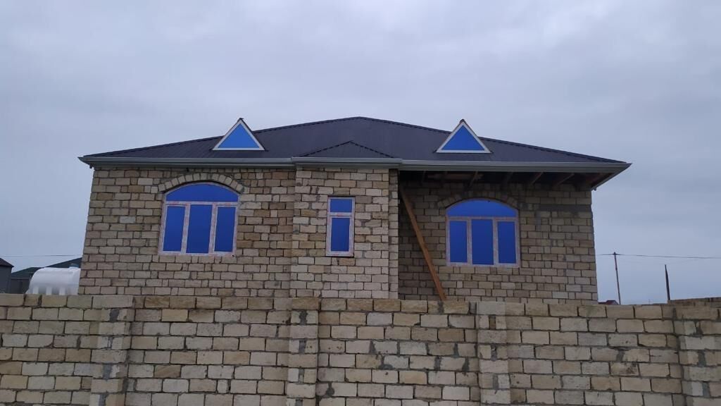 Mehdiabad 4 otaqlı, 175 kv. m, Təmirsiz