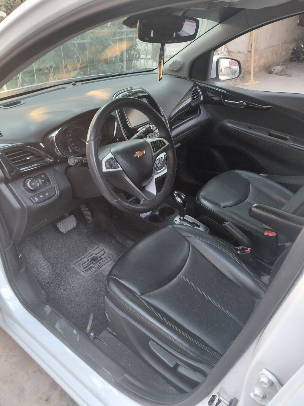 Chevrolet Spark: 2018 г., 1 л, Вариатор, Бензин, Хэтчбэк: фото 6