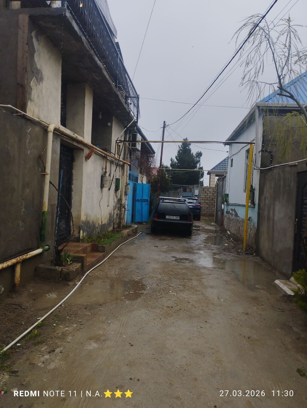 Həyət evi satılır 41-ci Maştağa küçəsi 26 ünvanında. 3 otaq +