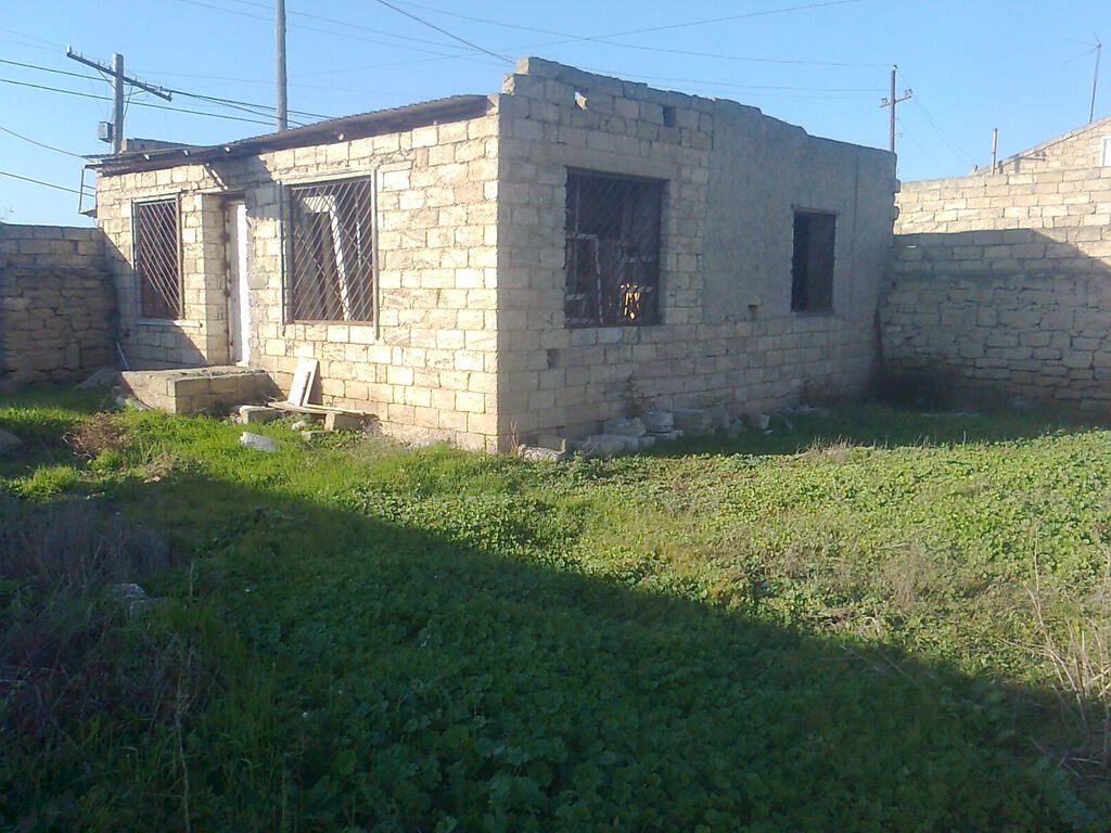 Türkan qəs. 2 otaqlı, 50 kv. m, Təmirsiz