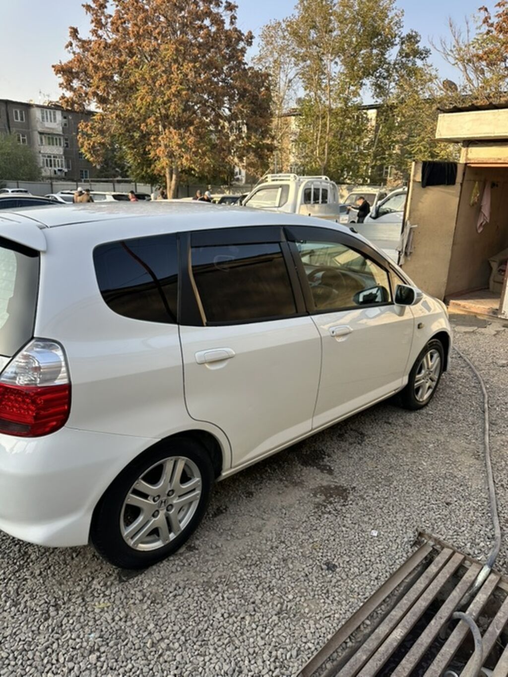 Honda Fit: 2004 г., 1.5 л, Вариатор, Бензин, Хэтчбэк: фото 3