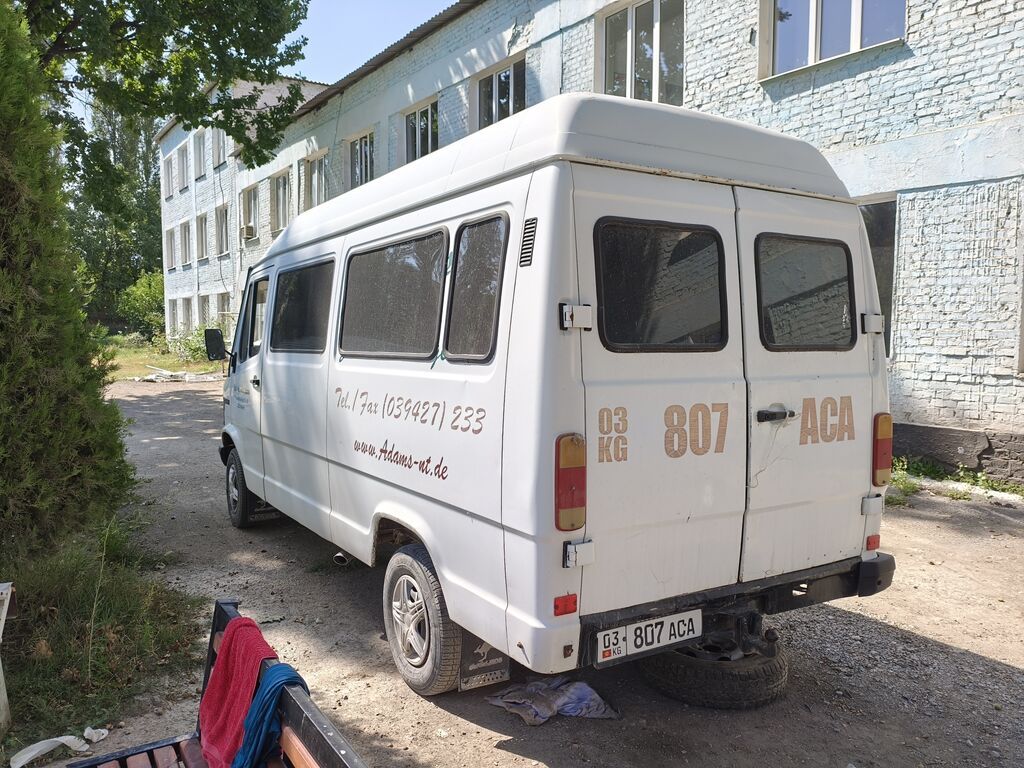 Продаётся микроавтобус Mercedes-Benz Sprinter (T1), 1994 г., дизель: фото 8