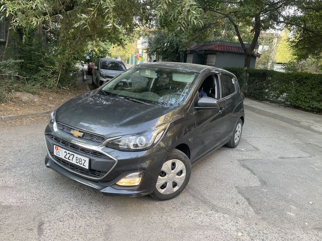 Chevrolet Spark: 2021 г., 1 л, Вариатор, Бензин, Хэтчбэк: фото 3