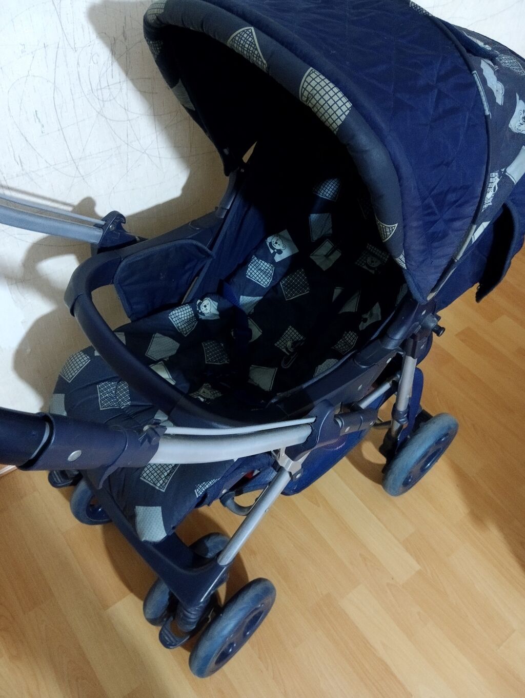Продаю детскую коляску ручка и сиденье регулируются, коляска: фото 2