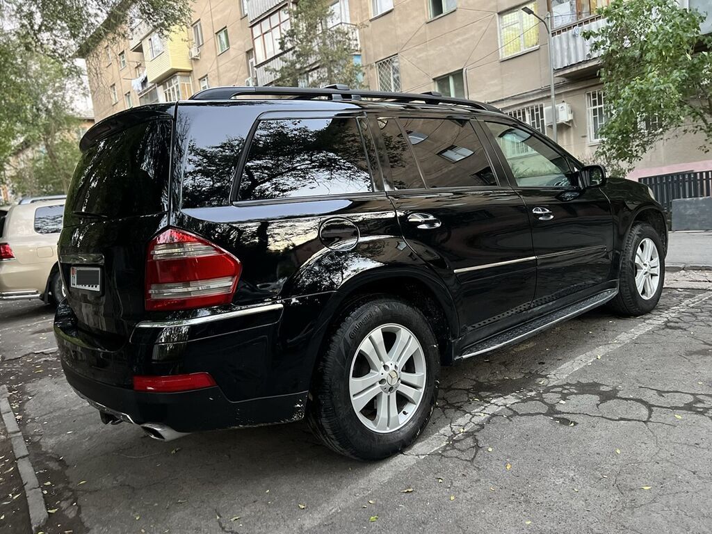 Mercedes-Benz GL-Class: 2007 г., 4.7 л, Автомат, Бензин, Внедорожник: фото 4