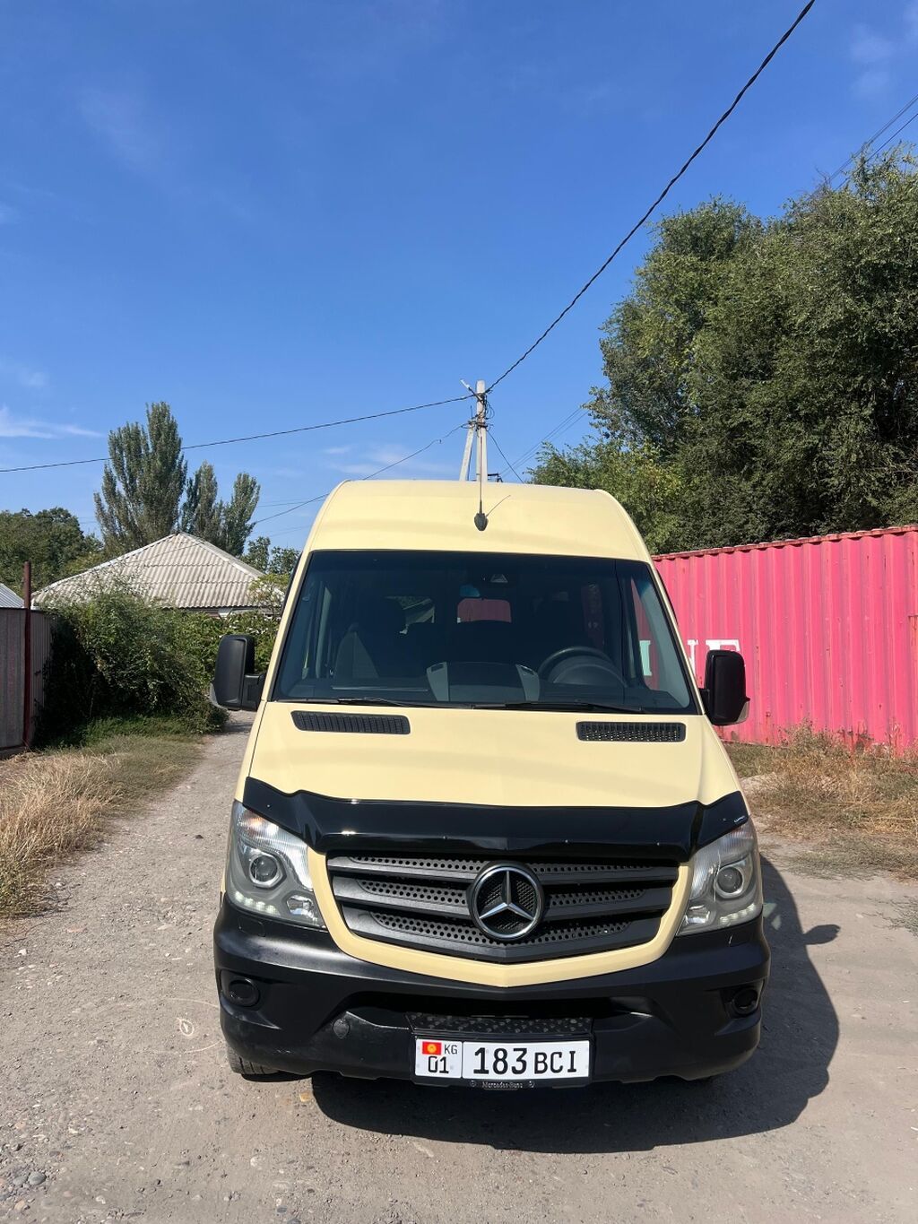 Mercedes-Benz Sprinter