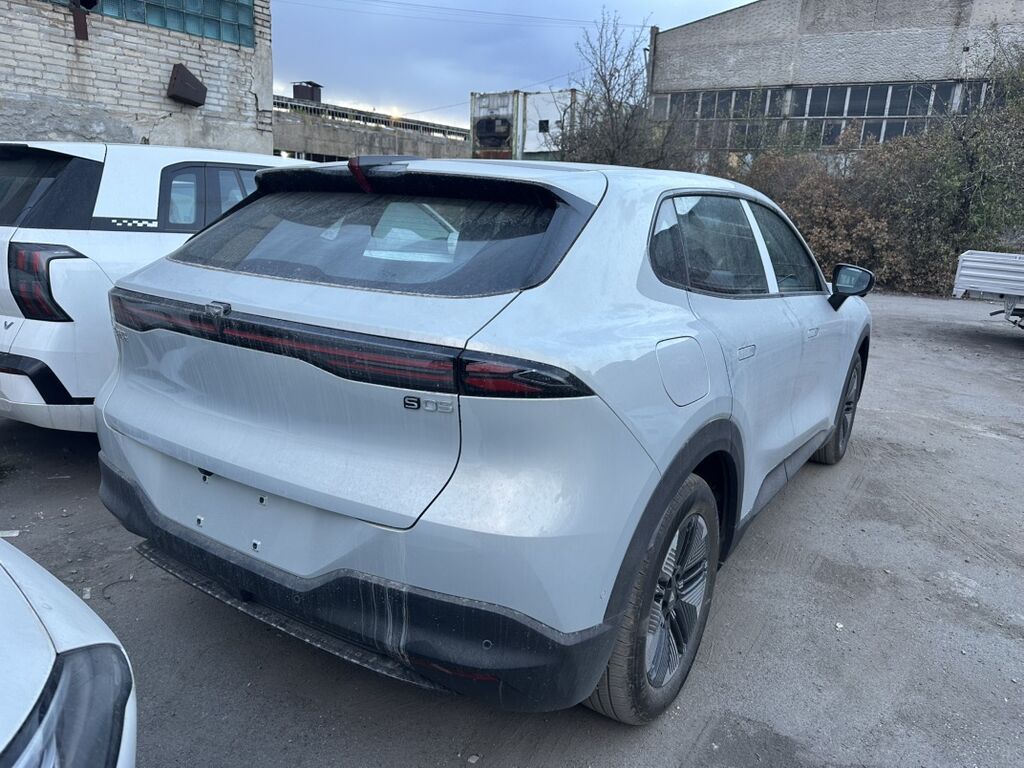 LIFAN Breez (520): 2026 г., 0.1 л, Типтроник, Электромобиль, Кроссовер: фото 3