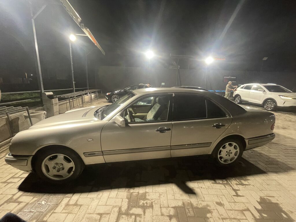 Mercedes-Benz E-Class: 1999 г., 2.8 л, Автомат, Бензин, Седан: фото 4