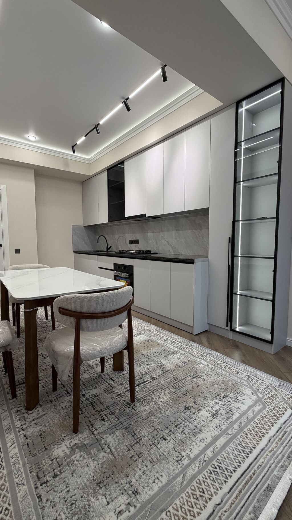 3 комнаты, 104 м², Элитка, 6 этаж, Дизайнерский ремонт: фото 6