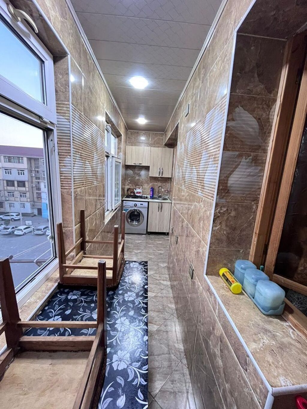 🏠Mənzil çox əlverişli ərazidə yerləşir. Yaşayış üçün olduqca rahatdır