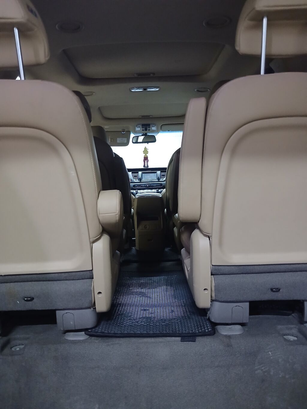 Kia Carnival: 2019 г., 2.2 л, Автомат, Дизель, Минивэн: фото 2
