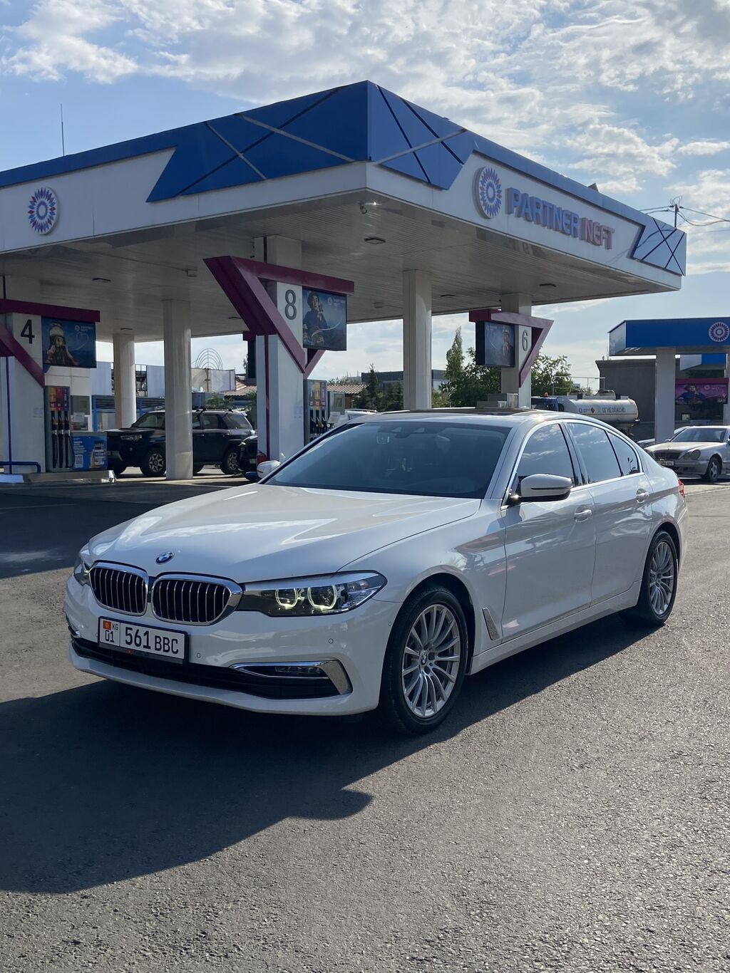 BMW 5 series: 2019 г., 2 л, Автомат, Бензин, Седан: фото 1