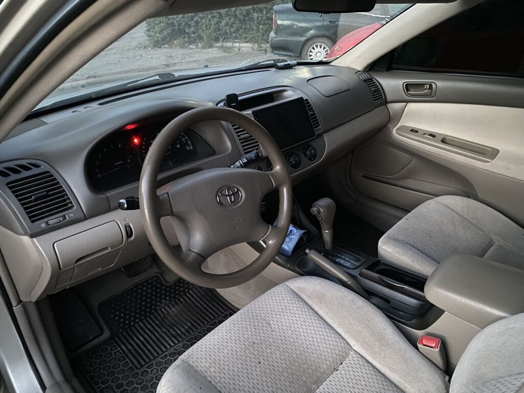 Toyota Camry: 2004 г., 2.4 л, Бензин, Седан: фото 8
