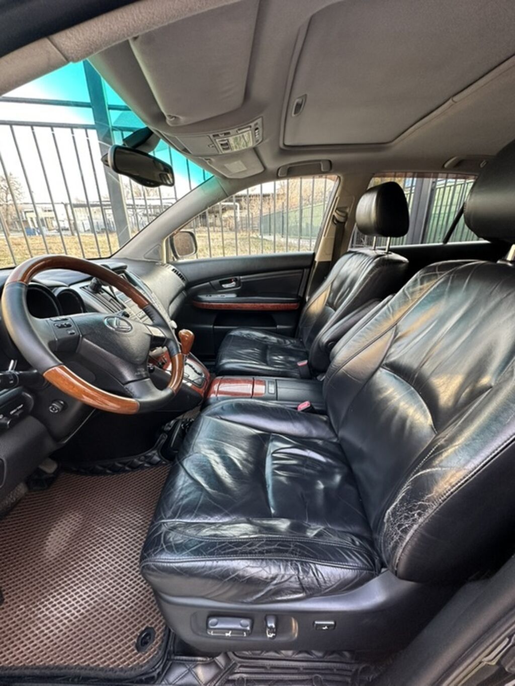 Lexus RX 2: 2003 г., 3.3 л, Автомат, Газ, Кроссовер: фото 2