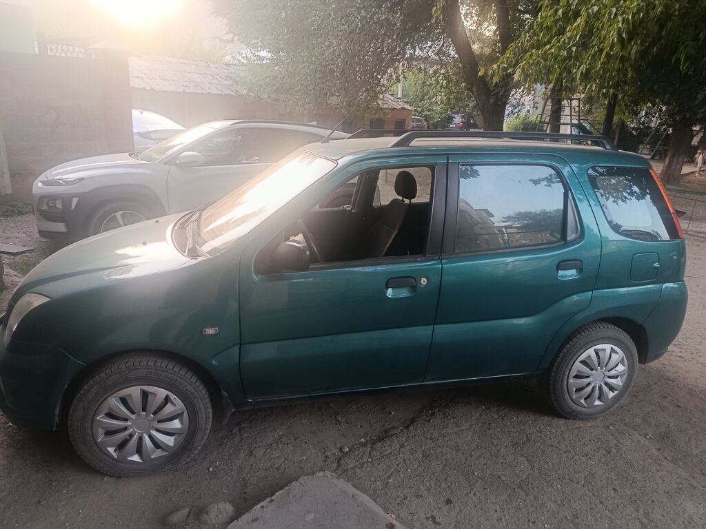 Suzuki Ignis: 2003 г., 1.3 л, Механика, Бензин, Хэтчбэк: фото 2