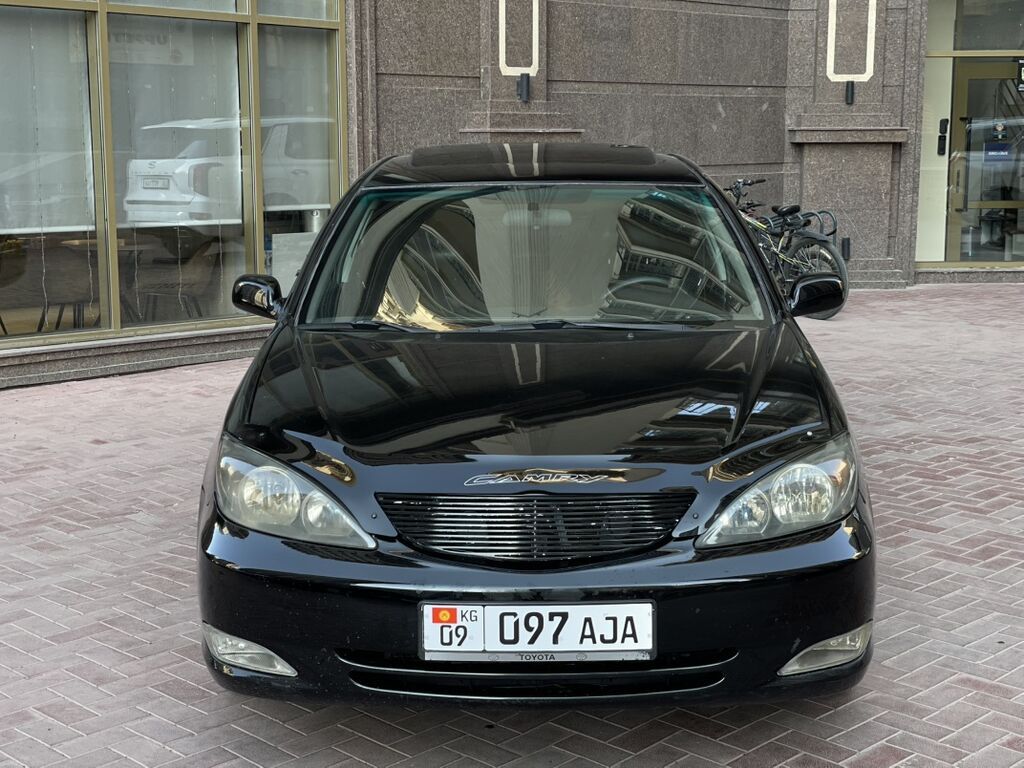 Toyota Camry: 2003 г., 3 л, Автомат, Бензин, Седан: фото 2