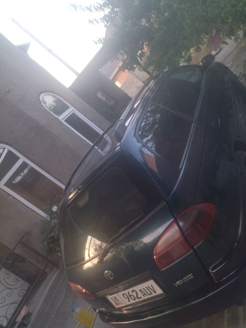 Toyota Avensis: 2002 г., 2 л, Механика, Дизель, Универсал: фото 5