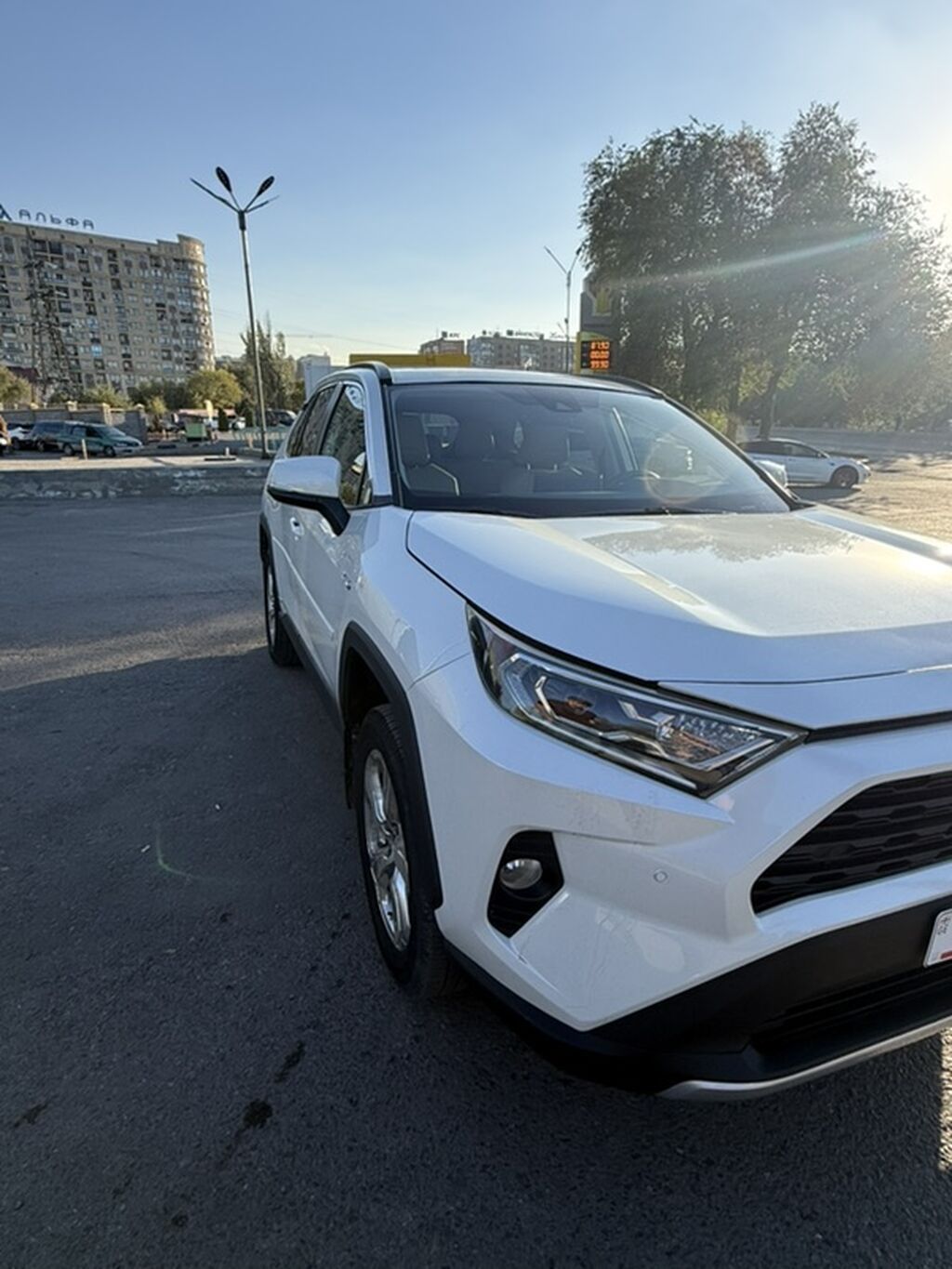 Toyota RAV4: 2021 г., 2.5 л, Вариатор, Гибрид, Кроссовер: фото 3