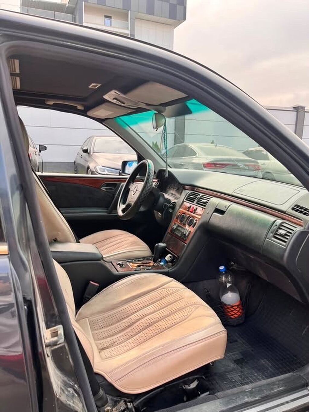 Mercedes-Benz E-Class: 1999 г., 2.4 л, Автомат, Бензин, Седан: фото 3