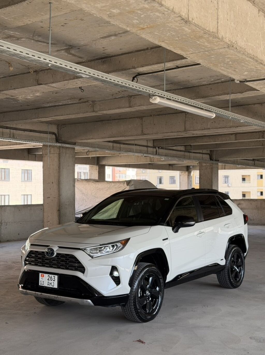 Toyota RAV4: 2019 г., 2.5 л, Вариатор, Гибрид, Кроссовер: фото 6