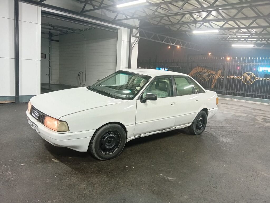 Audi 80